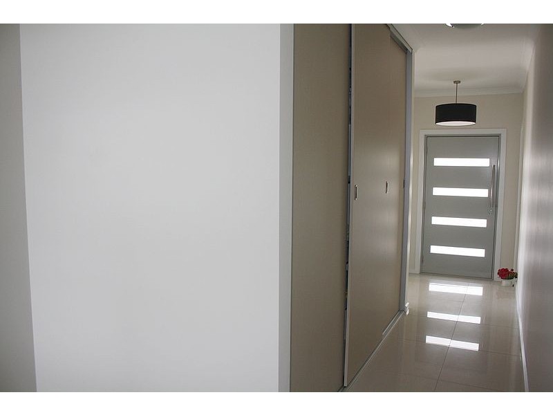 2/1 Franklin Drive, Shearwater TAS 7307