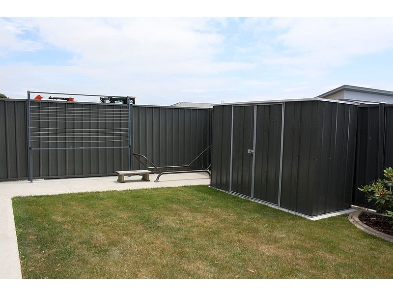 2/1 Franklin Drive, Shearwater TAS 7307