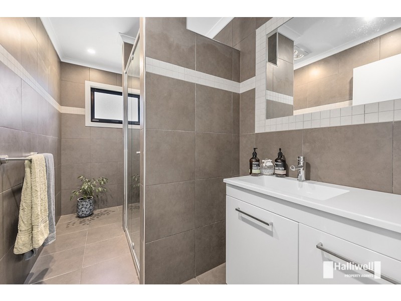 2/27 George Street, Devonport TAS 7310