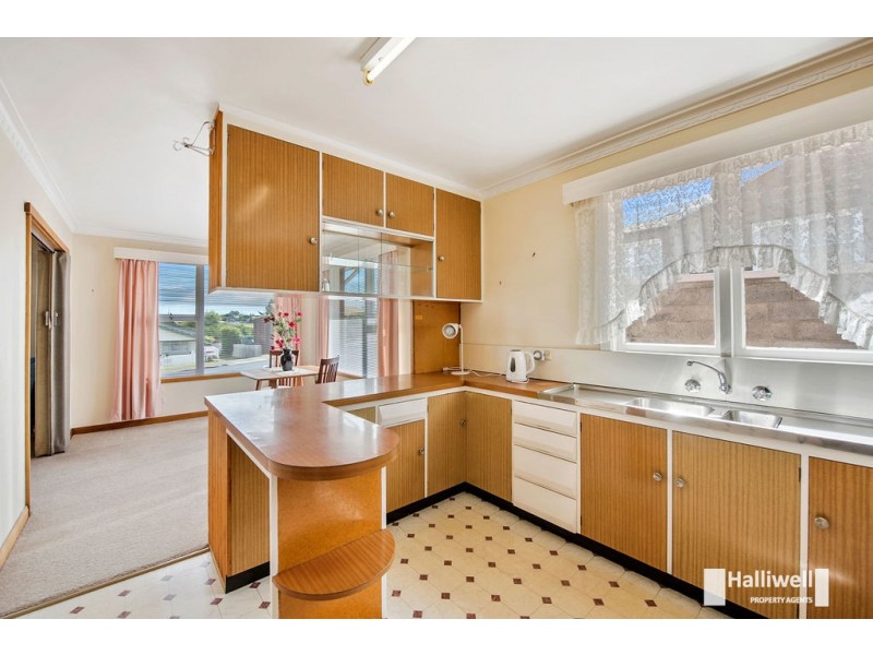 30 Torquay Road, East Devonport TAS 7310