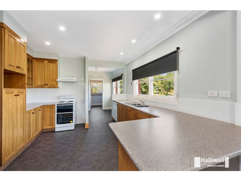 17 Ronald Street, Devonport TAS 7310