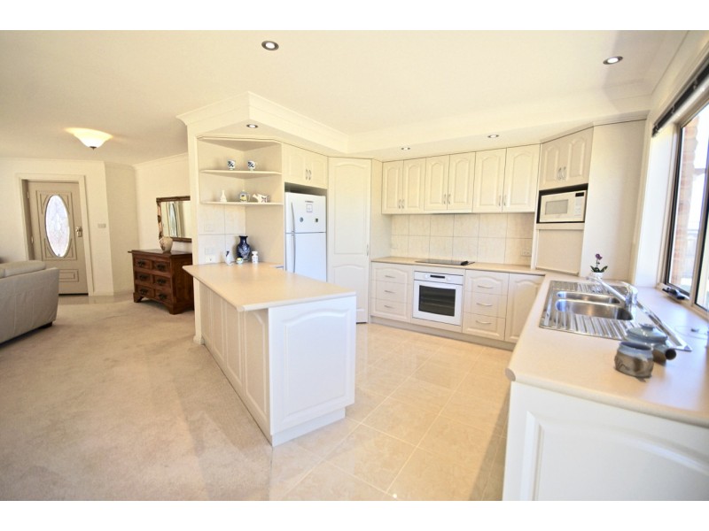 2/36 George Street, Latrobe TAS 7307