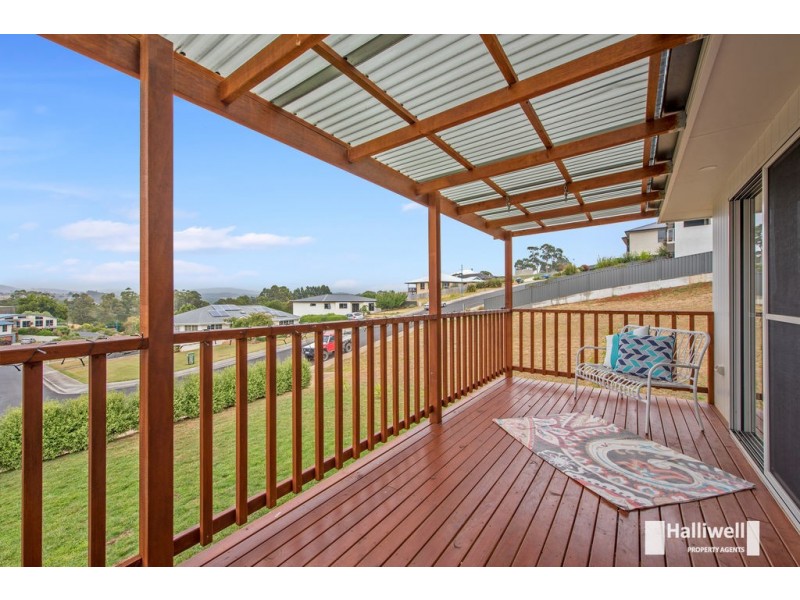 150 Upper Maud Street, Ulverstone TAS 7315