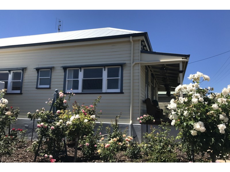 48 Nicholls Street, Devonport TAS 7310