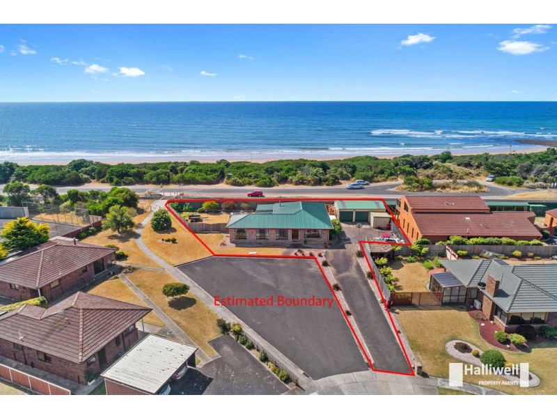 24 Ocean Drive, Ulverstone TAS 7315