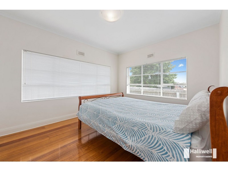 32a Middle Road, Devonport TAS 7310
