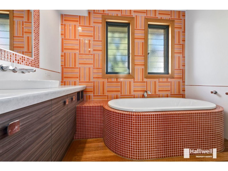 55 Wenvoe Street, Devonport TAS 7310