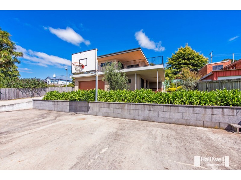55 Wenvoe Street, Devonport TAS 7310