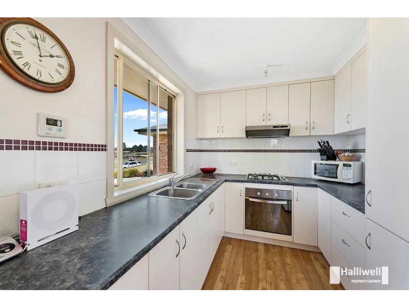 9 Rowena Court, Devonport TAS 7310