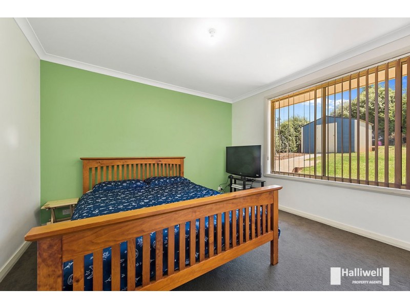 9 Rowena Court, Devonport TAS 7310