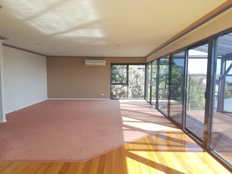 12 Cromwell Crescent, Devonport TAS 7310