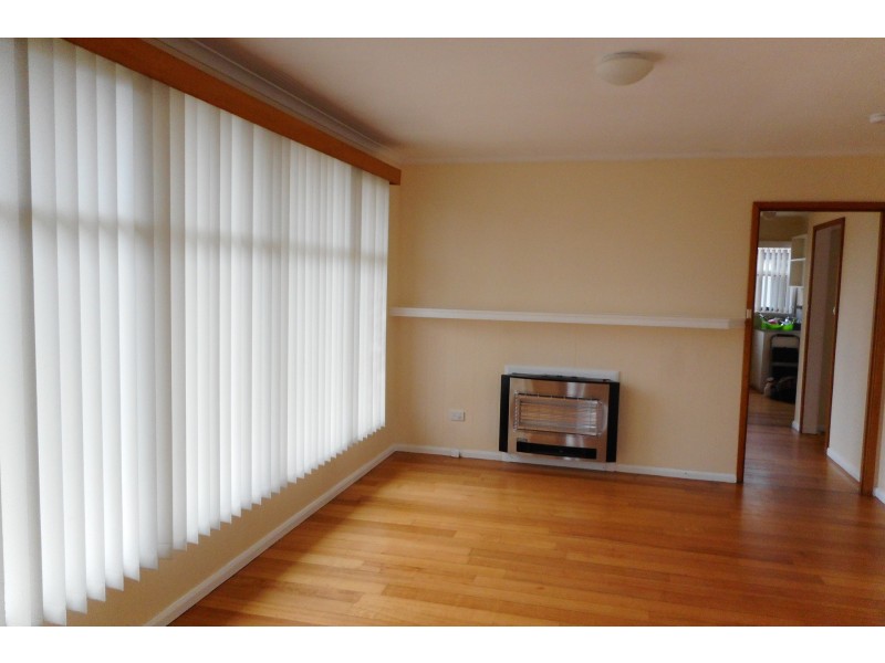 8 College Court, Devonport TAS 7310