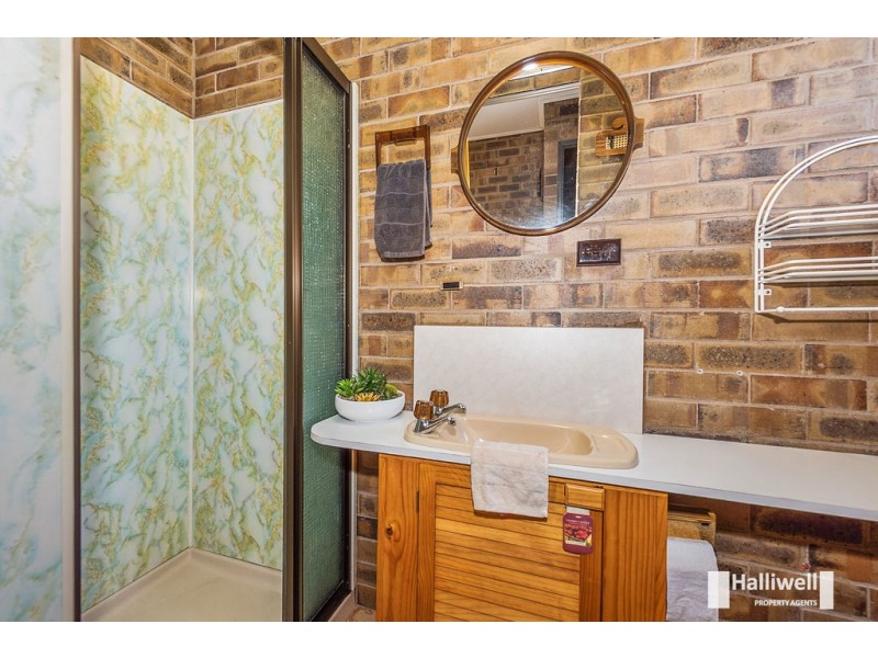 67 Don Road, Devonport TAS 7310