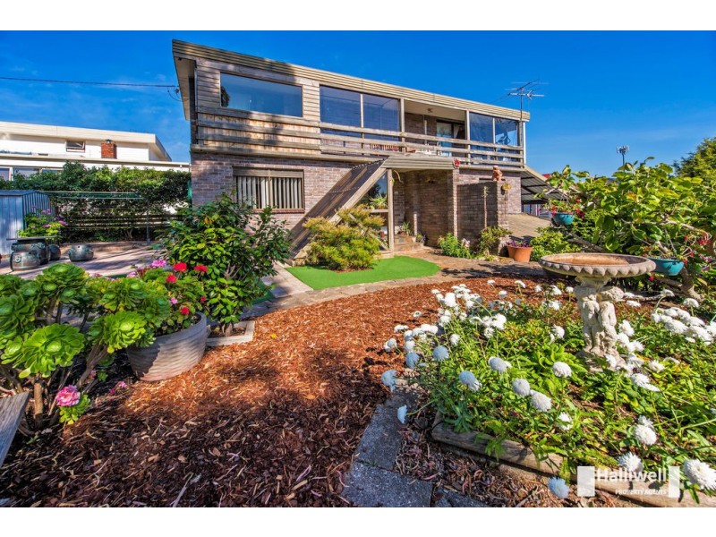 67 Don Road, Devonport TAS 7310