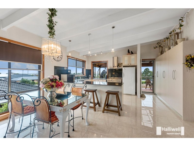 16 Somme Street, Miandetta TAS 7310