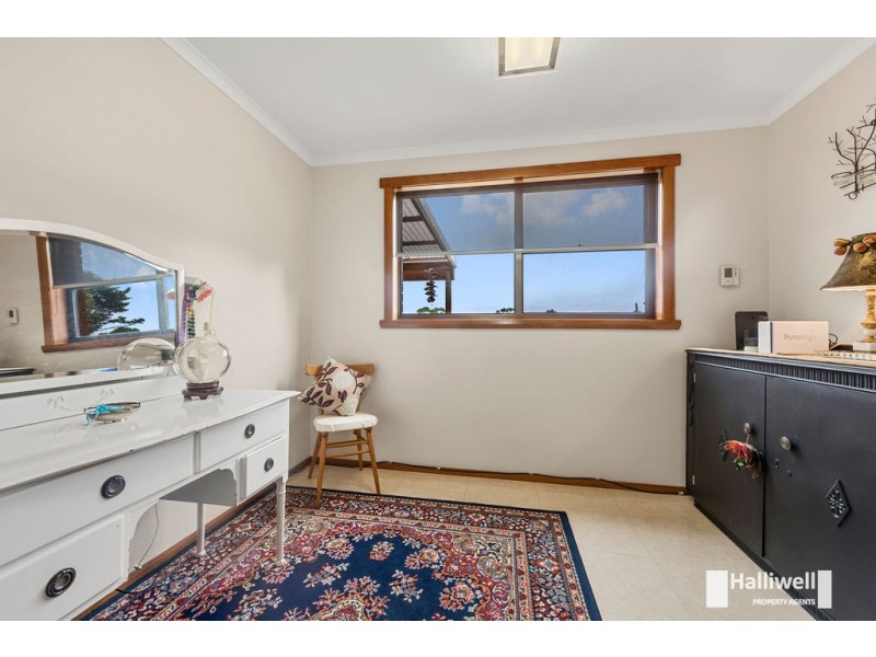 16 Somme Street, Miandetta TAS 7310
