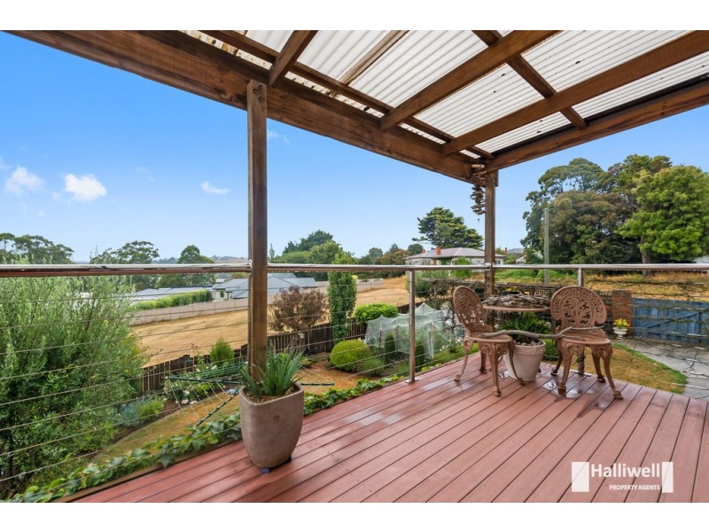 16 Somme Street, Miandetta TAS 7310