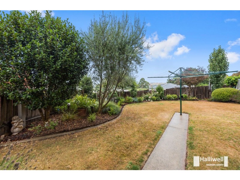 16 Somme Street, Miandetta TAS 7310