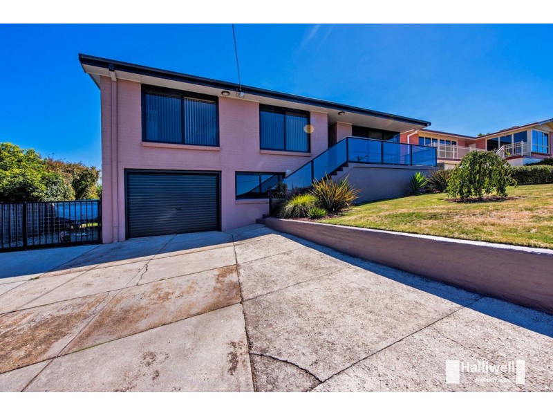 1 Warruga Place, Devonport TAS 7310