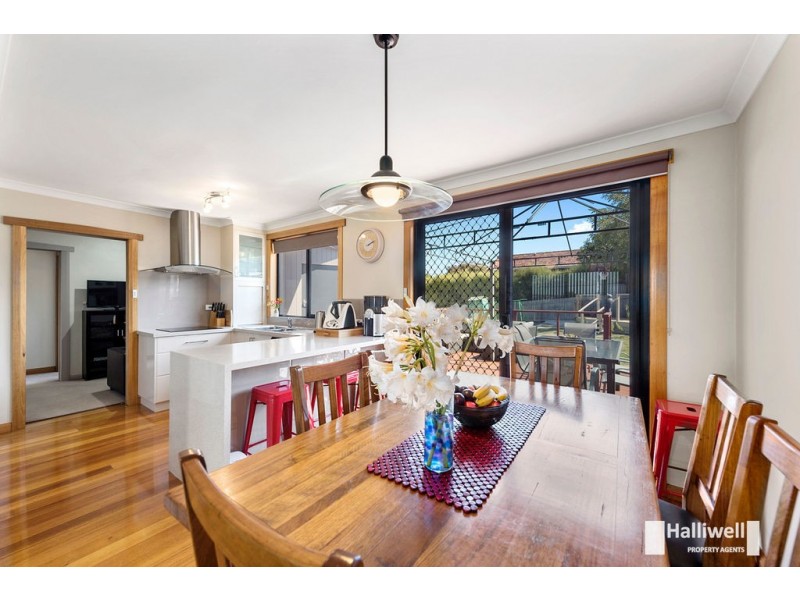 1 Warruga Place, Devonport TAS 7310