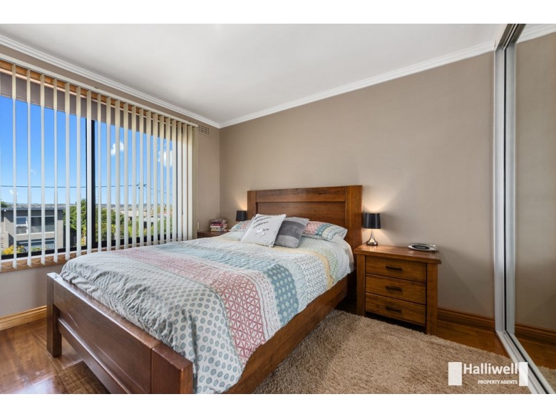 1 Warruga Place, Devonport TAS 7310