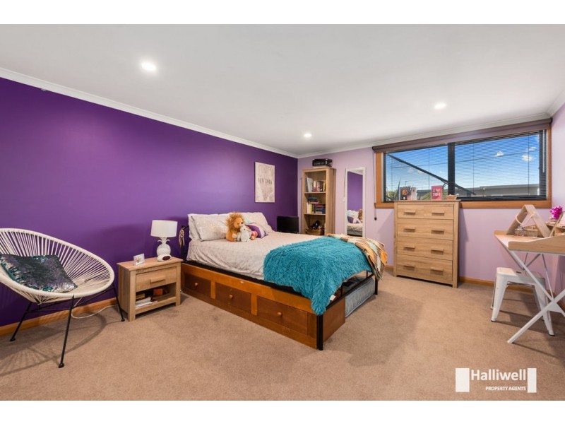 1 Warruga Place, Devonport TAS 7310