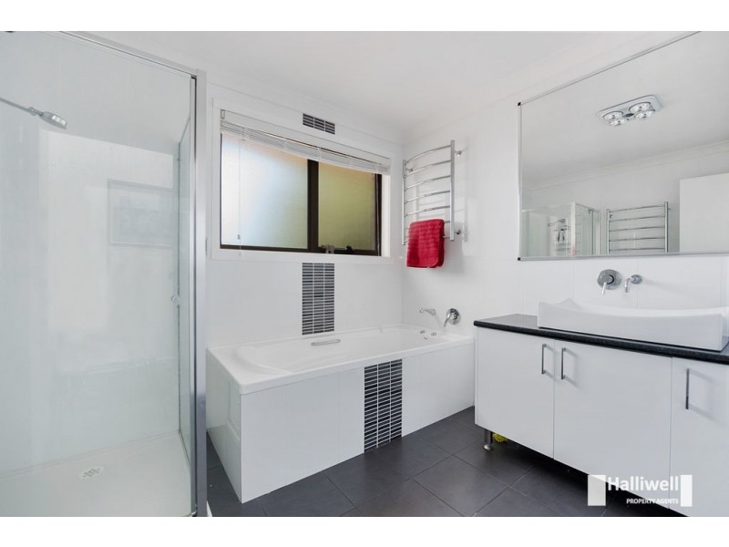 37 Highfield Road, Ambleside TAS 7310