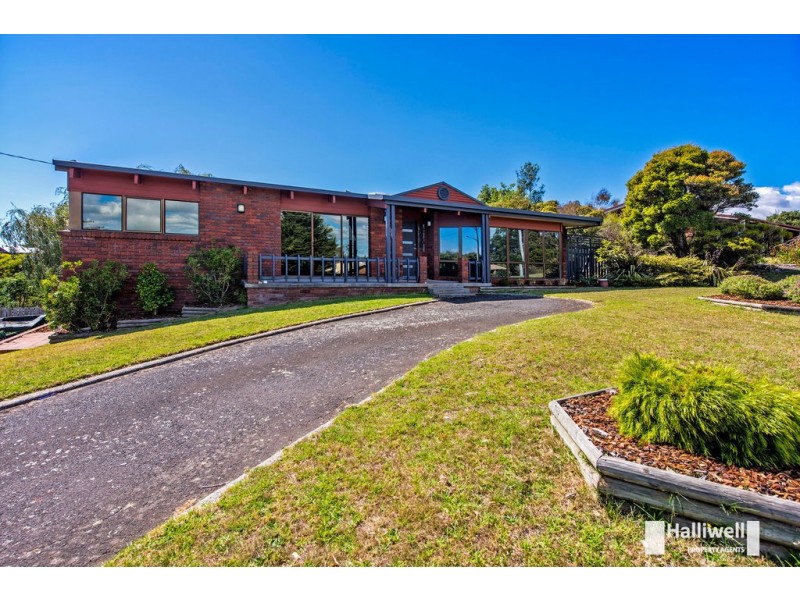 37 Highfield Road, Ambleside TAS 7310