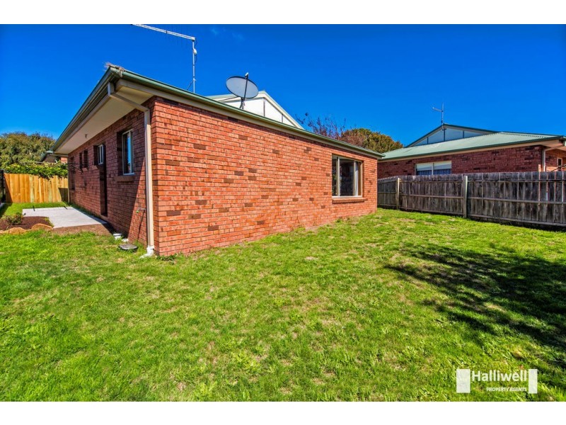 2/72 Quinlan Crescent, Shearwater TAS 7307