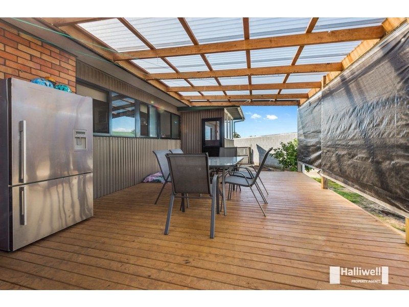 16 Springfield Court, Devonport TAS 7310