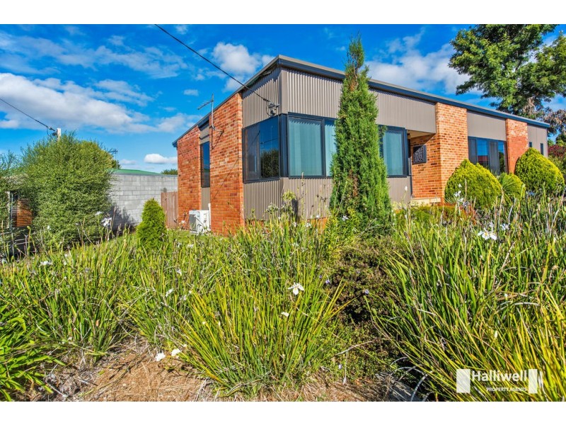 16 Springfield Court, Devonport TAS 7310