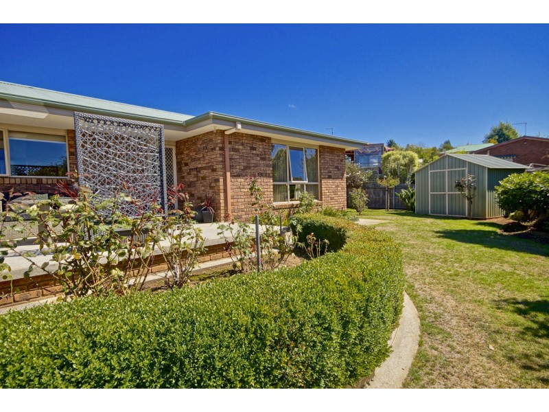 1/33 Arden Avenue, Devonport TAS 7310