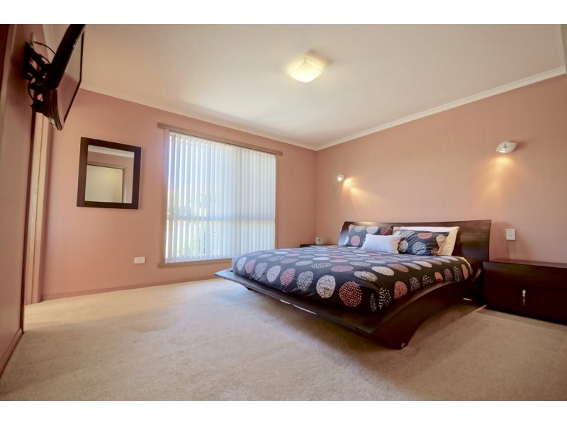 1/33 Arden Avenue, Devonport TAS 7310