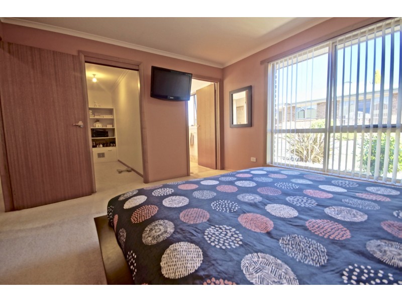 1/33 Arden Avenue, Devonport TAS 7310