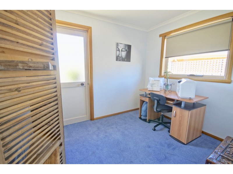 1/33 Arden Avenue, Devonport TAS 7310
