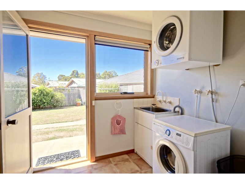 1/33 Arden Avenue, Devonport TAS 7310