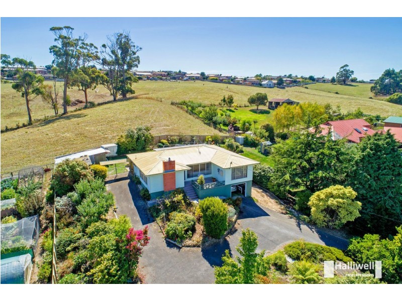 130 South Road, West Ulverstone TAS 7315
