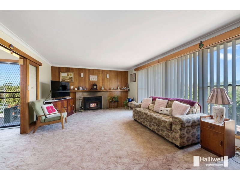 130 South Road, West Ulverstone TAS 7315