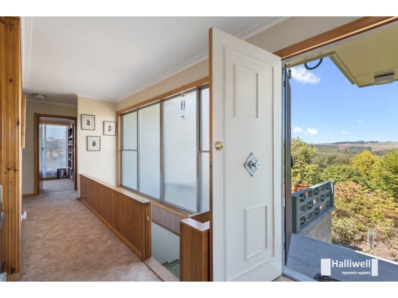 130 South Road, West Ulverstone TAS 7315