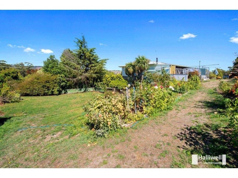 130 South Road, West Ulverstone TAS 7315