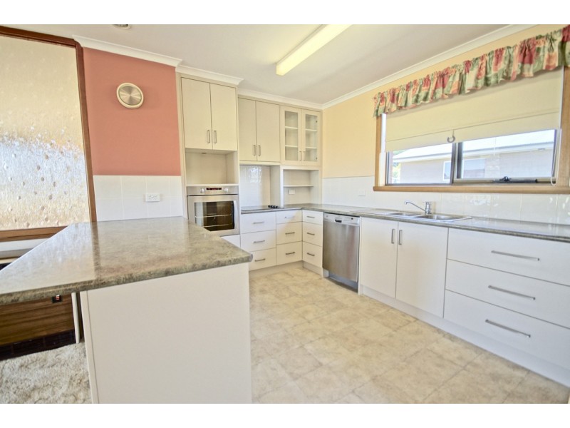 20 Highfield Road, Ambleside TAS 7310