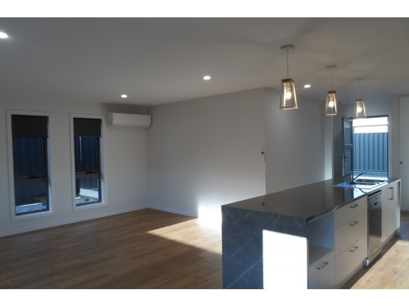 2/2 Ash Street, Latrobe TAS 7307