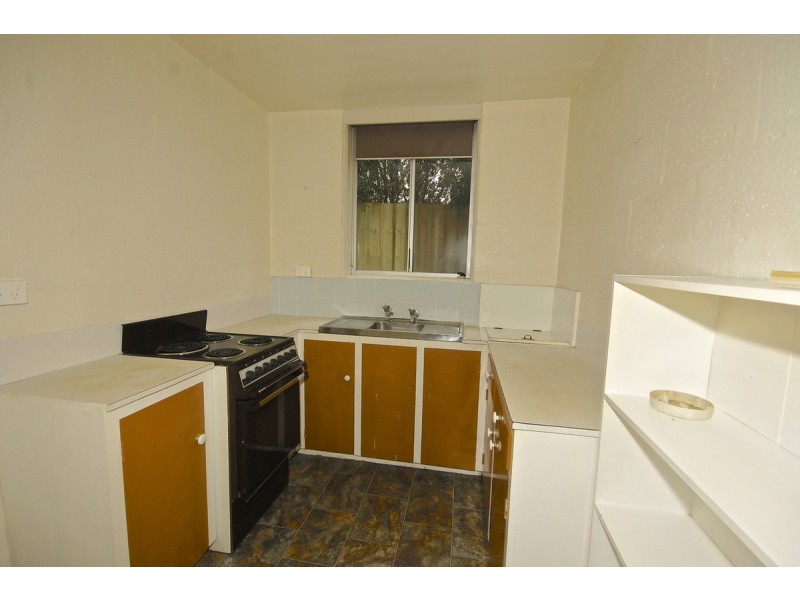 2/74 Steele Street, Devonport TAS 7310
