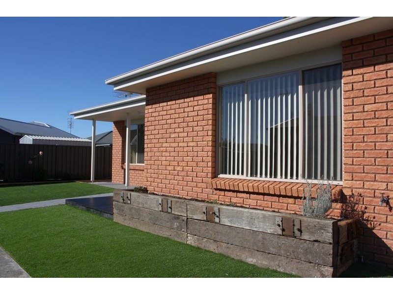 2/99 Alexander Street, Shearwater TAS 7307