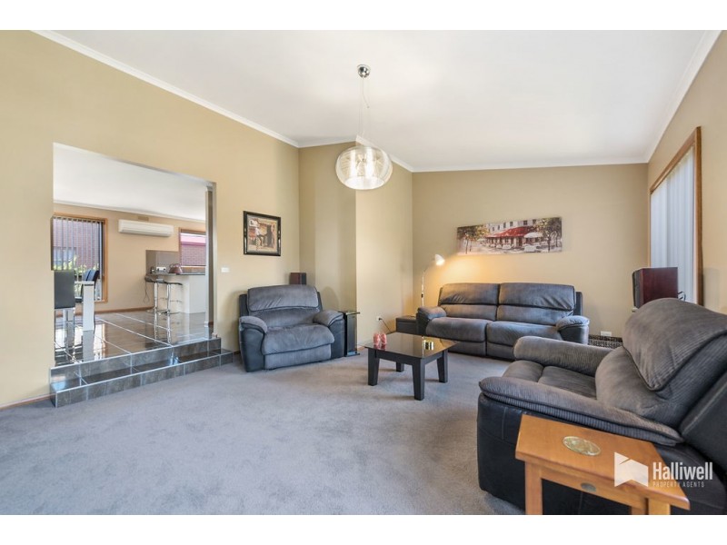 10 Roberts Court, Devonport TAS 7310