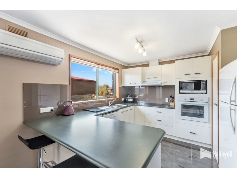 10 Roberts Court, Devonport TAS 7310