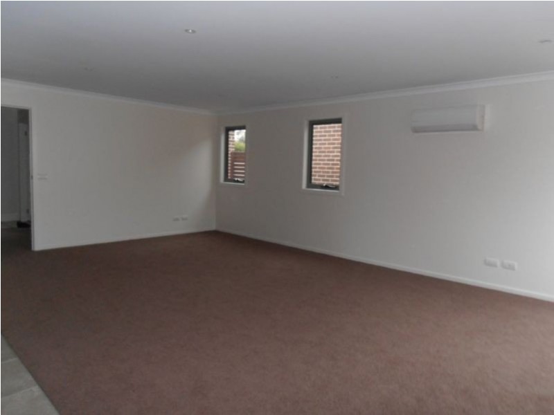 2/104 Alexandra Road, Ulverstone TAS 7315