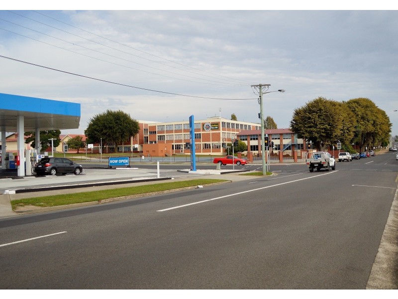 1/112 Best Street, Devonport TAS 7310