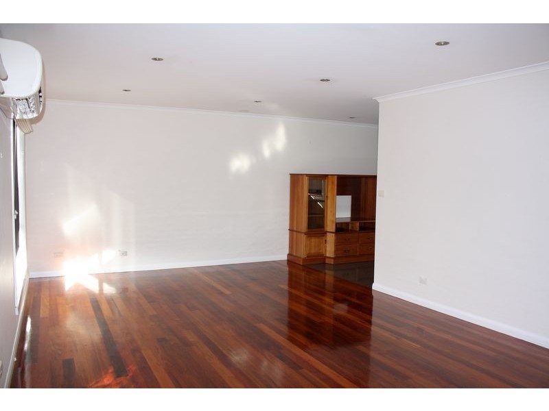 1 St Georges Crescent, Shearwater TAS 7307