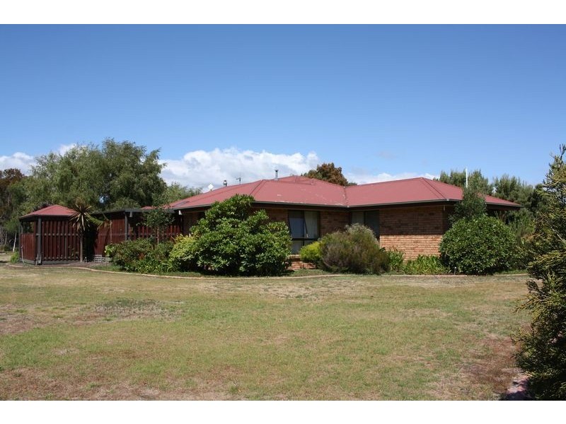 19 Bundarra Drive, Squeaking Point TAS 7307